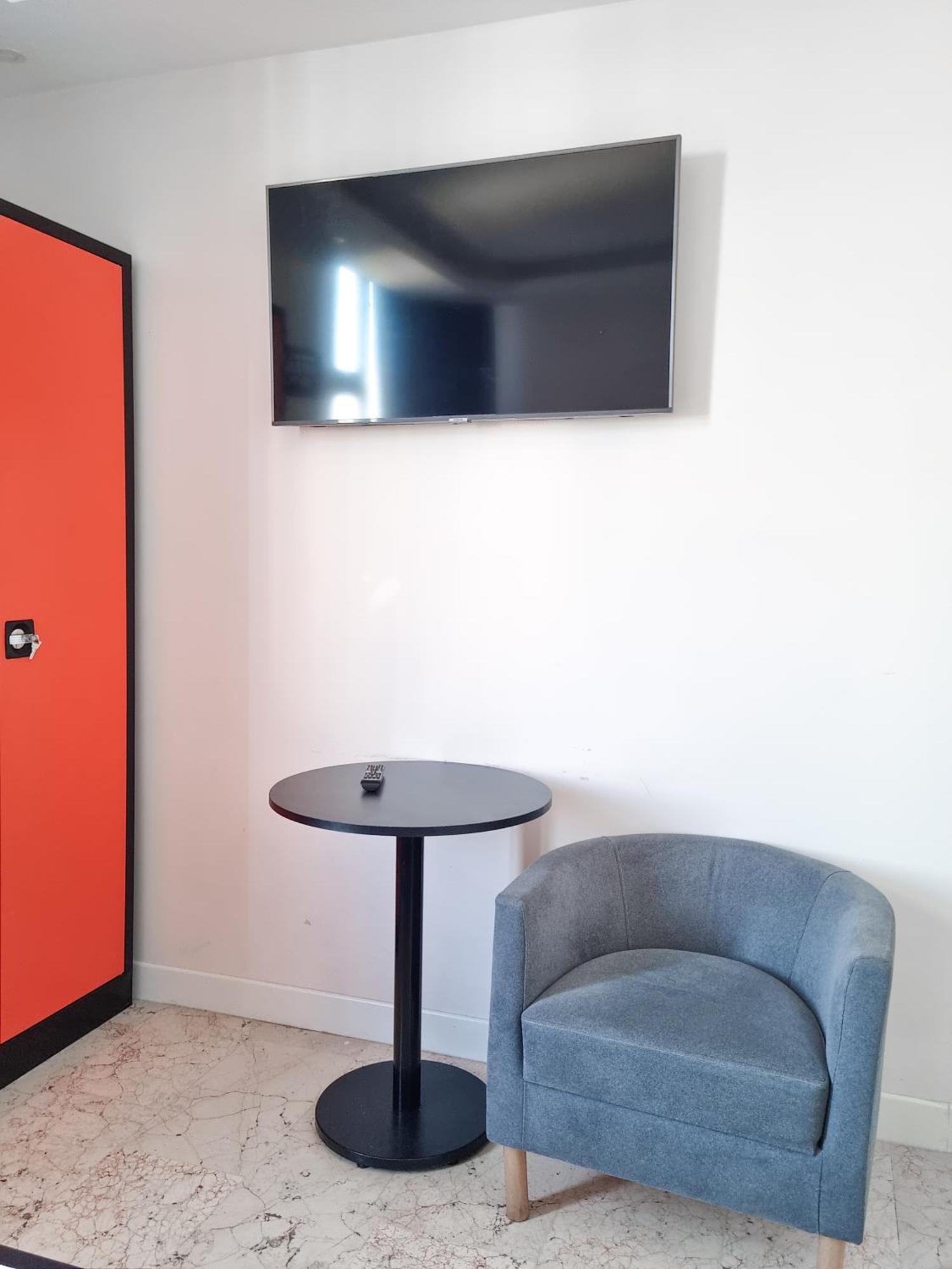 Manu Startup House Hostel อิสตันบูล ภายนอก รูปภาพ